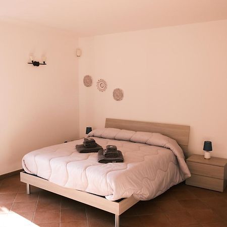 Dolce Casa Da Roby E Andrea By Portofinovacanze San Maurizio di Monte Екстер'єр фото
