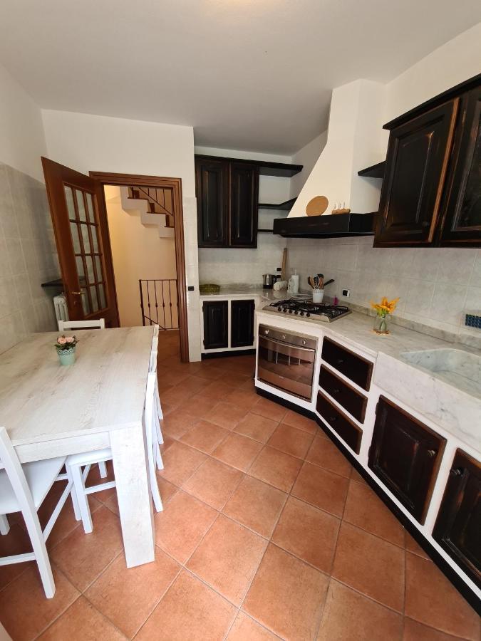 Dolce Casa Da Roby E Andrea By Portofinovacanze San Maurizio di Monte Екстер'єр фото